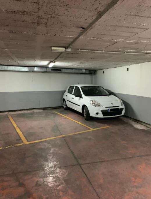 Malagueta, Free Parking, Center & Beach Малага Екстериор снимка